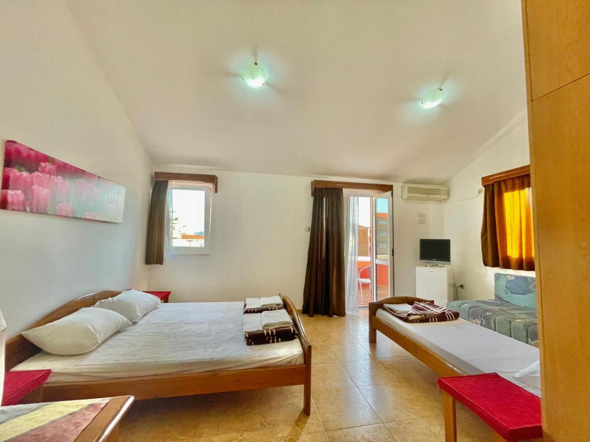 Vila L Budva Hotel Luaran gambar