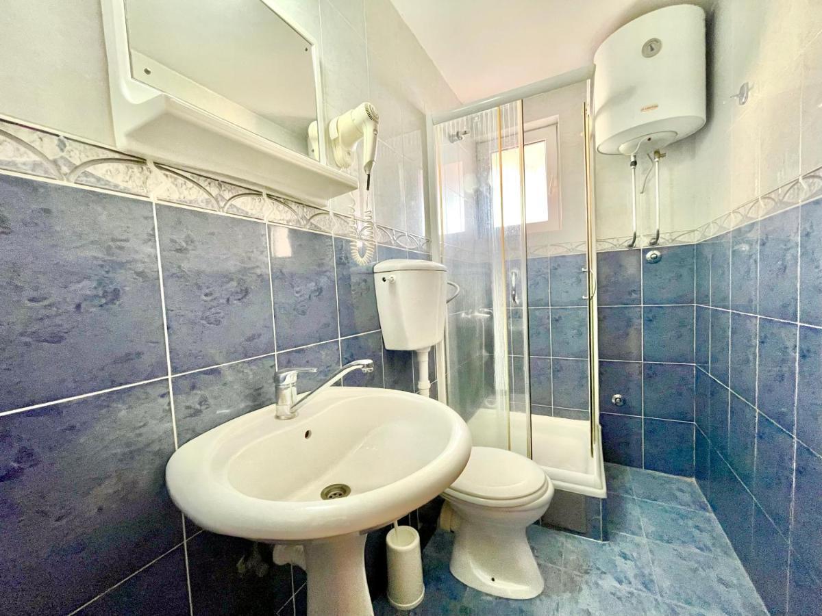 Vila L Budva Hotel Luaran gambar