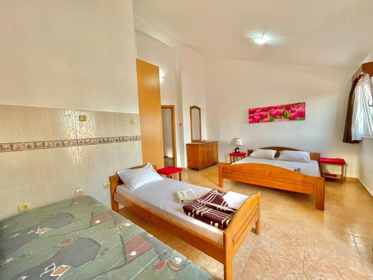 Vila L Budva Hotel Luaran gambar