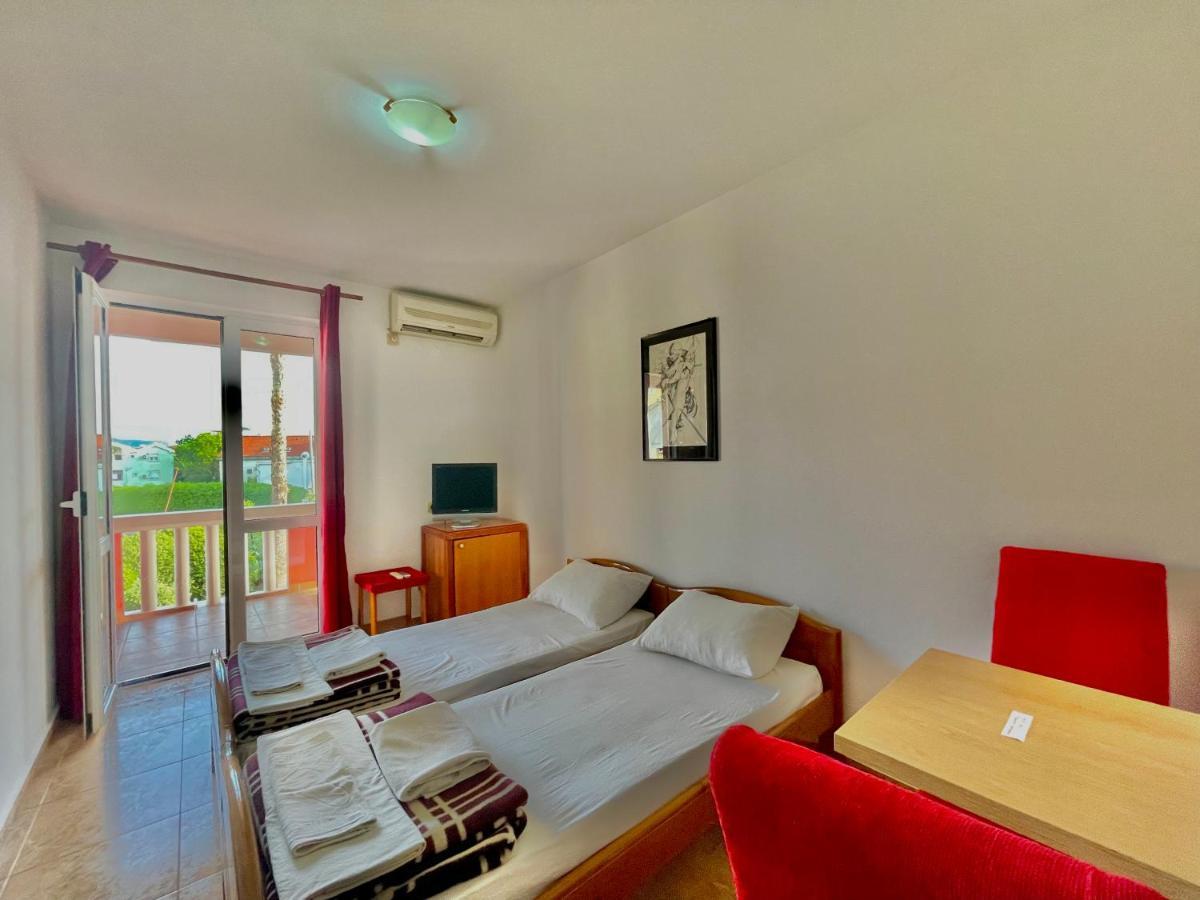 Vila L Budva Hotel Luaran gambar