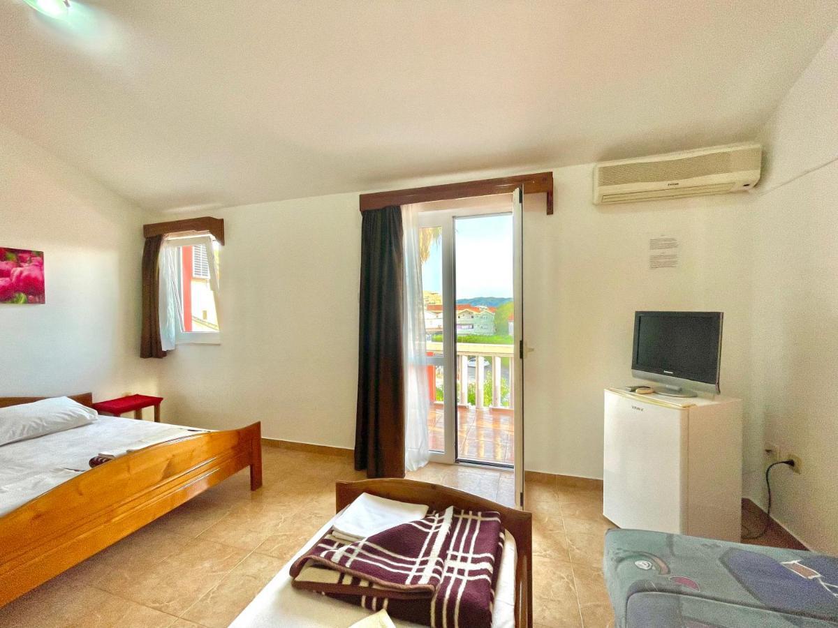 Vila L Budva Hotel Luaran gambar