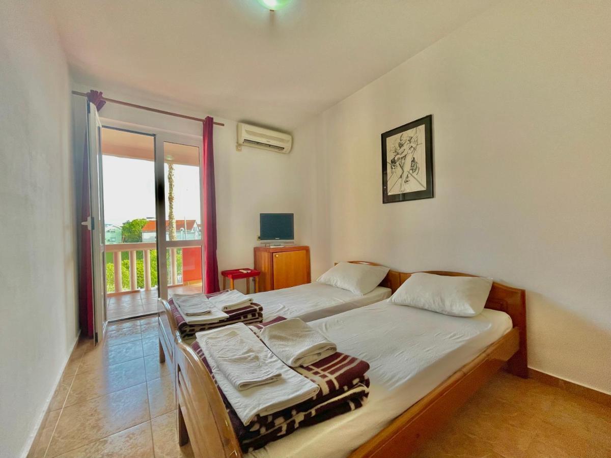 Vila L Budva Hotel Luaran gambar