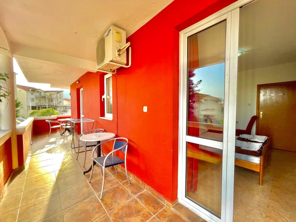 Vila L Budva Hotel Luaran gambar