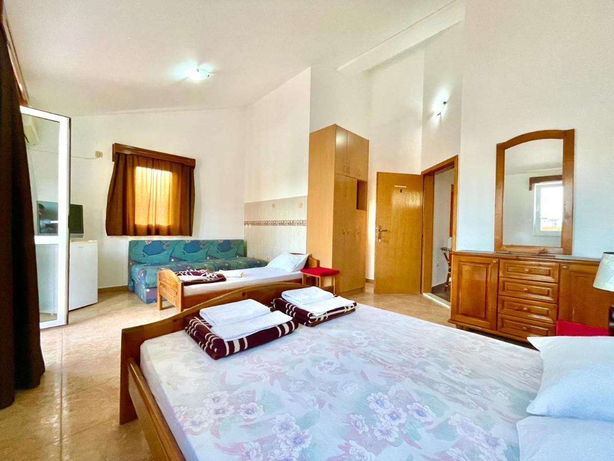 Vila L Budva Hotel Luaran gambar