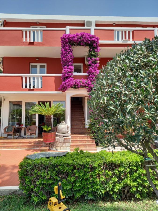 Vila L Budva Hotel Bilik gambar