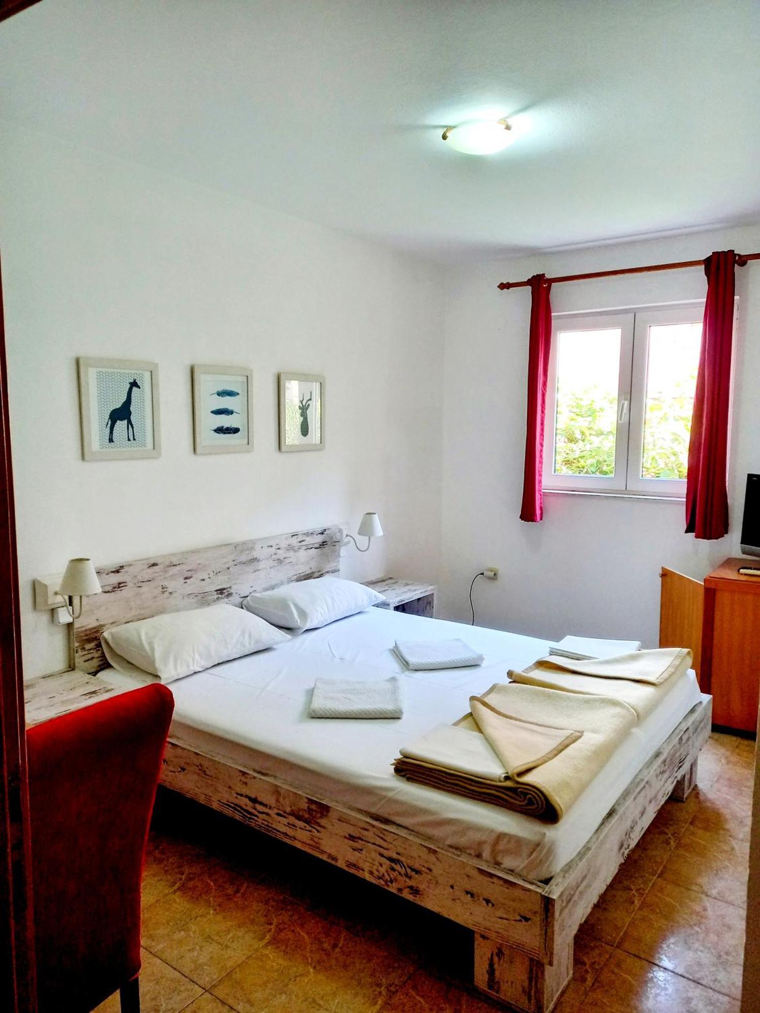 Vila L Budva Hotel Luaran gambar